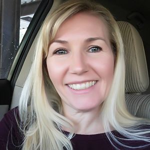 Meet your Posher, Beth ann